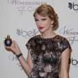 Taylor Swift présente son parfum Wonderstruck à Nashville, Tennessee. Le 27 octobre 2011. 
