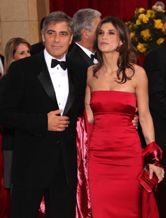 Elisabetta Canalis et George Clooney aux Oscars en mars 2010 à Los Angeles
