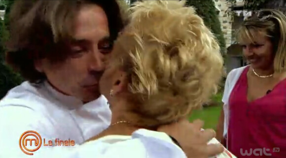 Xavier retrouve sa mère dans Masterchef 2 le jeudi 3 novembre 2011 sur TF1