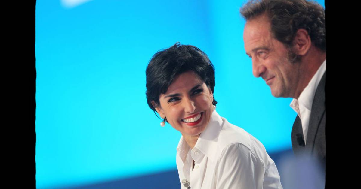 Rachida Dati à côté de Vincent Lindon sur le plateau du Grand Journal de Canal+, le 8 novembre