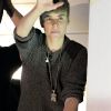 Justin Bieber salue ses fans à Madrid (Espagne), le vendredi 11 novembre 2011.