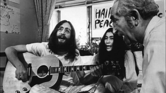 John Lennon-Yoko Ono : Leur engagement contre la guerre du Vietnam fait recette