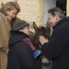 Le prince Philippe et la princesse Mathilde de Belgique ont découvert la Ferme du Monceau dédiée à l'intégration de personnes handicapées, lors de leur visite officielle dans la province du Luxembourg le 16 novembre 2011.