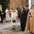 Cérémonie à l'abbaye de Wesminster en l'honneur du 400e anniversaire de la King James Bible, le 16 novembre 2011, en présence de la reine Elizabeth II, son époux le duc d'Edimbourg et leur fils le prince Charles.