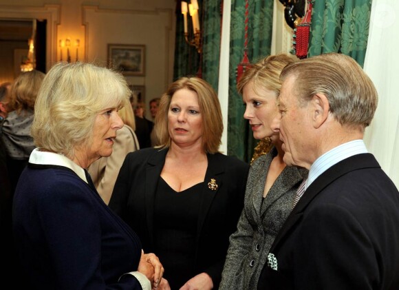 Camilla Parker Bowles à Clarence House le 16 novembre 2011 pour la remise du Joanna David Award.