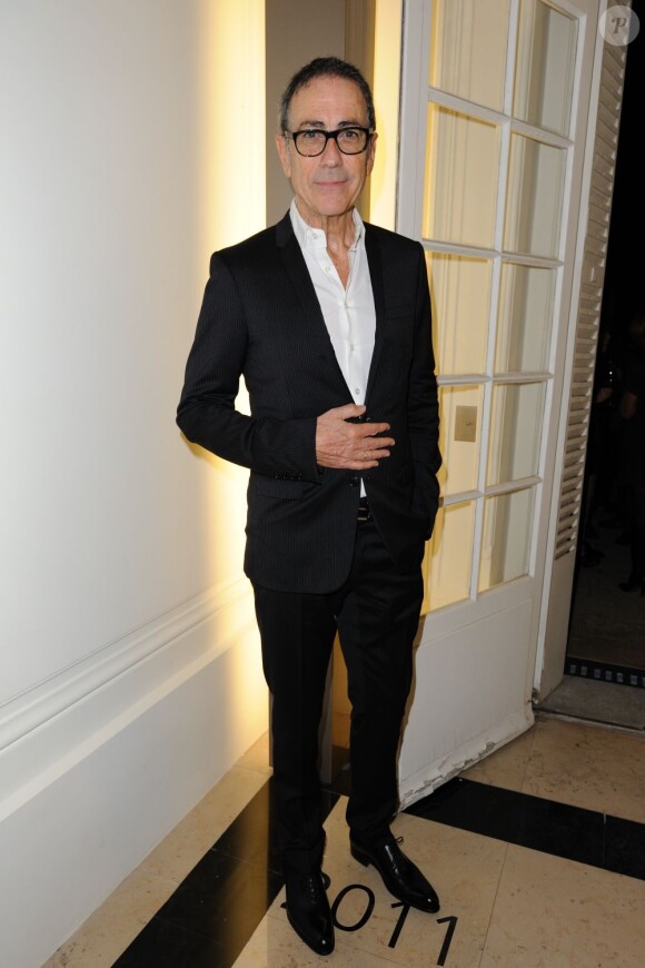 Le chanteur Alain Chamfort à Paris, le 17 novembre 2011.