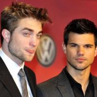 Robert Pattinson et Taylor Lautner : Bras de fer sans la belle Kristen Stewart