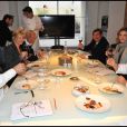 Le jury lors de la finale du premier concours de cuisine amateur Tous en cuisine, à Paris, le 18 novembre 2011.