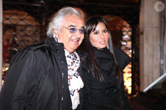 Flavio Briatore et sa femme Elisabetta Gregoraci à la sortie du restaurant Assunta Madre à Rome le 20 novembre 2011