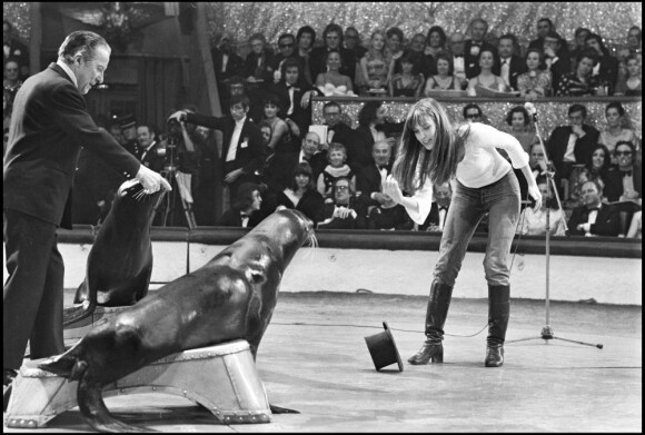 Jane Birkin en 1974 lors du Gala de l'Union des artistes.