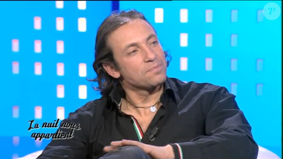 Philippe Candeloro dans la bande-annonce pour La Nuit nous appartient de Mustapha El Atrassi, diffusée jeudi 24 novembre 2011 sur Comédie +
