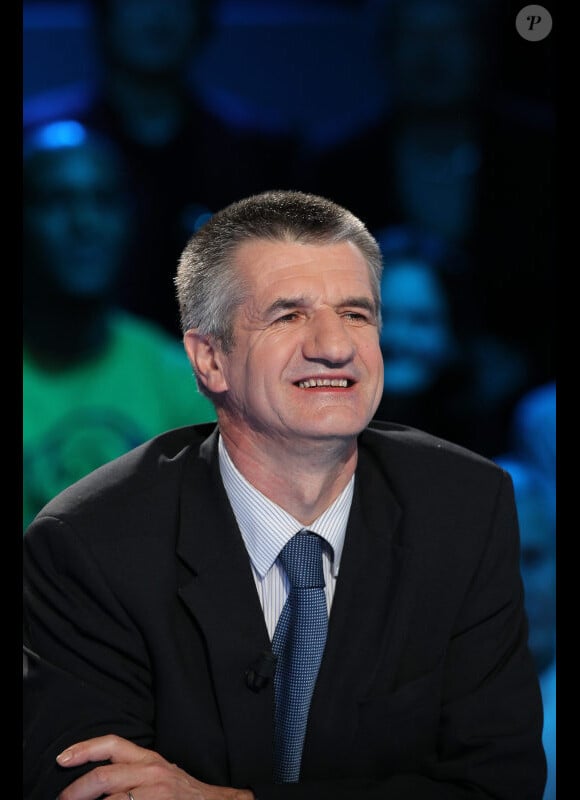 Jean Lassalle lors de l'enregistrement de l'émission Vendredi sur un plateau !, diffusée le vendredi 25 novembre 2011, sur France 3