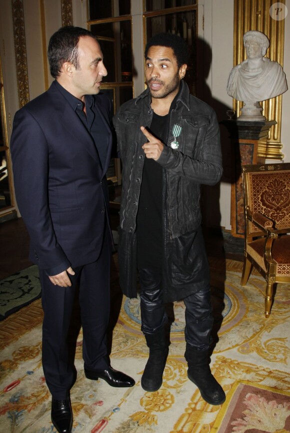 Lenny Kravitz et Nikos au ministère de la Culture, le 30 novembre 2011 à Paris