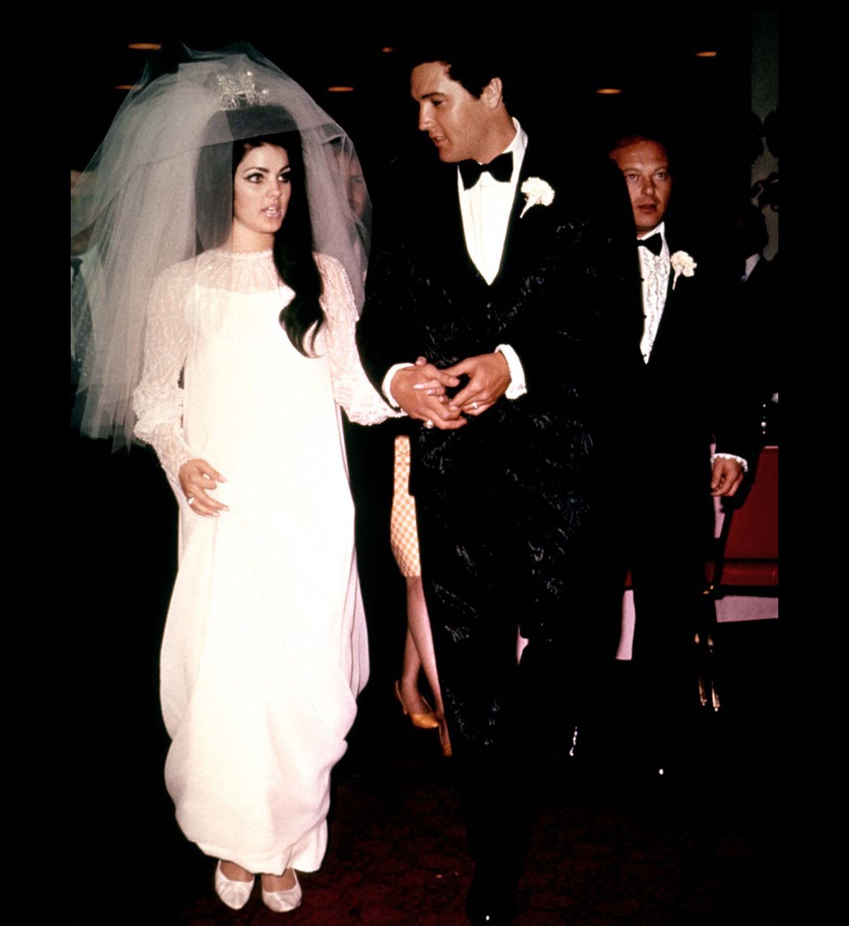 Photo Elvis Presley et Priscilla pour leur mariage à Las Vegas, le