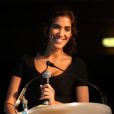 Laurie Cholewa lors de la cérémonie des Trophées APAJH au Carrousel du Louvre à Paris le lundi 5 décembre 2011 