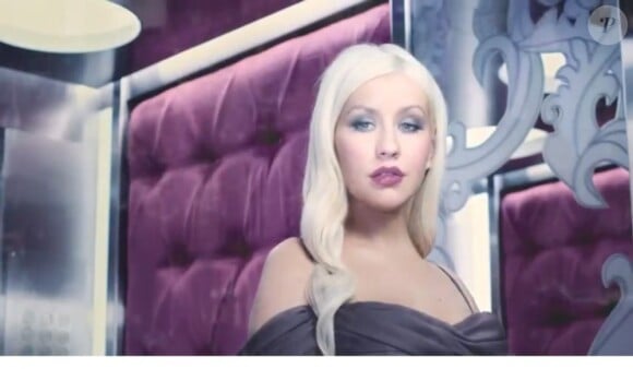 Christina Aguilera, filmée pour le spot télé de son sixième parfum Secret Potion.