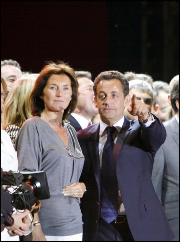 Nicolas Sarkozy et Cécilia Attias à Paris, le 6 mai 2007.