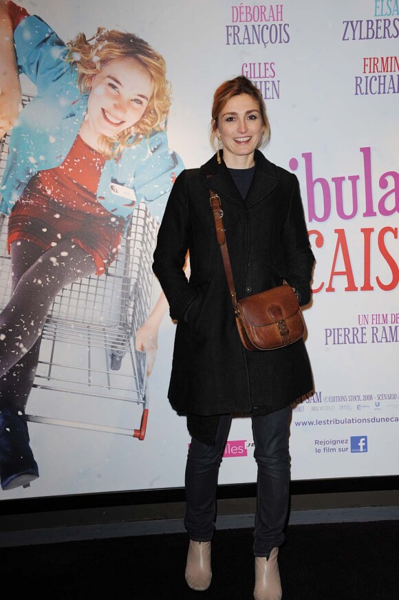 Julie Gayet à l'avant-première des Tribulations d'une caissière, à Paris, le 12 décembre 2011.