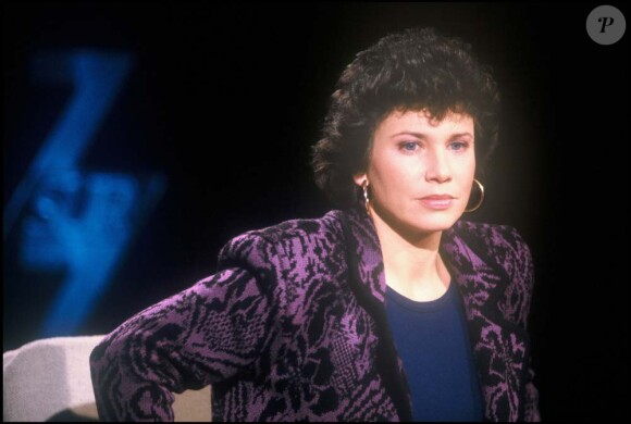Anne Sinclair à la grande période Sept sur Sept, sur TF1, le 23 novembre 1987.