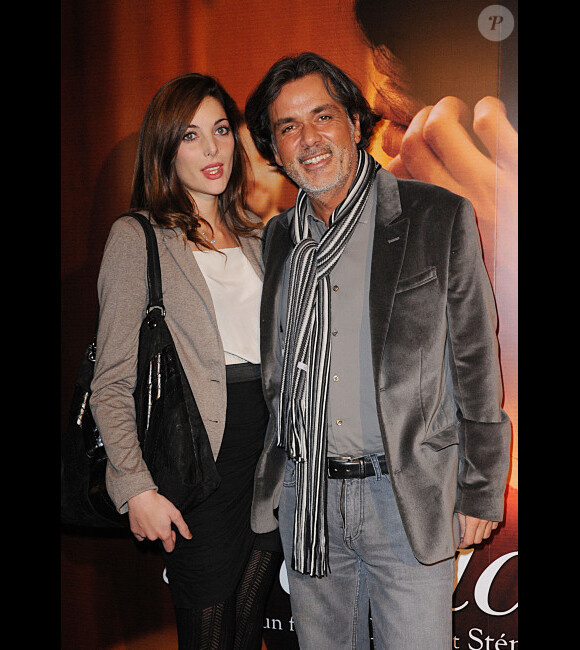 Christophe Barratier et sa compagne Gwendoline, à l'avant-première de La délicatesse, à Paris le 13 décembre 2011.