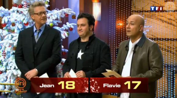 Le jury : Sébastien Demorand, Yves Camdeborde et Frédéric Anton dans Masterchef Junior sur TF1 le vendredi 23 décembre 2011