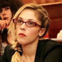 Alysson Paradis en star du X au Q.I. impressionnant