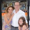Jennifer Grey, son mari Clark Gregg, et leur fille Stella Gregg en juin 2011 à Los Angeles