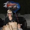Gwen Stefani et son fils Kingston après une session supermarché le 7 janvier 2012 à Los Angeles