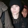 Rooney Mara et boyfriend Charlie McDowell à l'aéroport de Los Angeles, le 11 janvier 2012.