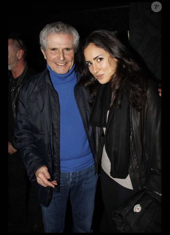 Claude Lelouch et Sarah Kazemy à l'exposition photographique de Valérie Perrin au Ciné 13 Théâtre, à Paris. Janvier 2012