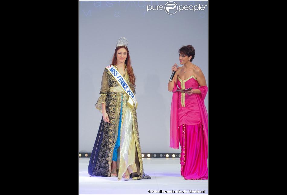 La sublime Delphine Wespiser, Miss France 2012, lors du défilé