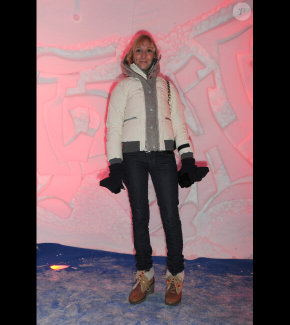 Audrey Lamy lors d'une soirée montagnarde dans un igloo pendant le festival du film de comédie de l'Alpe d'Huez, le 18 janvier 2012