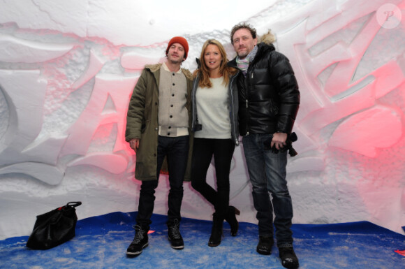 Jean-Paul Rouve, Virginie Efira lors d'une soirée montagnarde dans un igloo pendant le festival du film de comédie de l'Alpe d'Huez, le 18 janvier 2012