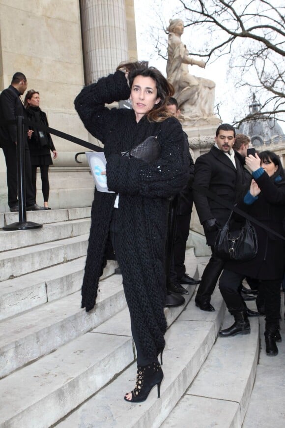 Mademoiselle Agnès à son arrivée au Défile Chanel Haute Couture à Paris le 24 janvier 2012