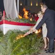  Le prince Albert et la princesse Charlene ont enflammé ensemble la nuit monégasque. 
 Au soir du 26 janvier 2012, comme chaque année, le prince Albert II de Monaco et des membres de la famille princière monégasque ont embrasé la barque commémorant la légende de Sainte-Dévote et honorant le lien entre la principauté et sa sainte-patronne. 