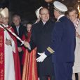  Le prince Albert, accompagné par son épouse la princesse Charlene, a mené le geste symbolique de l'embrasement de la barque. 
 Au soir du 26 janvier 2012, comme chaque année, le prince Albert II de Monaco et des membres de la famille princière monégasque ont embrasé la barque commémorant la légende de Sainte-Dévote et honorant le lien entre la principauté et sa sainte-patronne. 