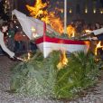 Au soir du 26 janvier 2012, comme chaque année, le prince Albert II de Monaco et des membres de la famille princière monégasque ont embrasé la barque commémorant la légende de Sainte-Dévote et honorant le lien entre la principauté et sa sainte-patronne.