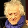 Jean-Luc Moreau aux côtés de Francis Perrin au théâtre des Nouveautés à Paris en janvier 2012