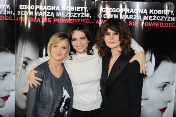 Juliette Binoche, Malgorzata Szumowska et Joanna Kulig  présentent Elles à Varsovie, en Pologne, le 6 février 2012.