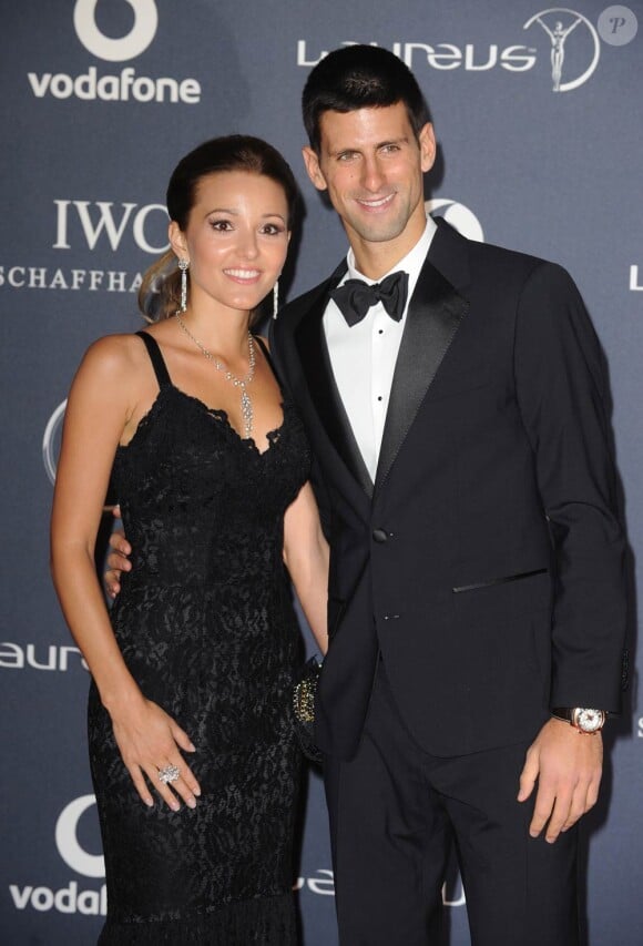 Jelena Ristic avec son bien-aimé Novak Djokovic, Sportif de l'année.
Le gala annuel des Laureus World Sports Awards, les "Oscars du  sport", organisé le 6 février 2012 à Londres, ne manquait pas de  glamour et a croulé sous le charme des robes noires !