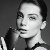 Le top model ukranien Daria Werbowy pour Prada LG Phone 3.0.
