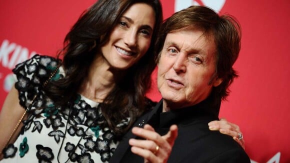 Paul McCartney fringant, amoureux et récompensé devant Tom Hanks et Yoko Ono