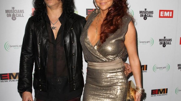 Slash et sa pulpeuse Perla, David et Cathy Guetta in love en soirée post-Grammys