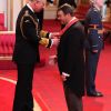 Pendant que sa belle-fille Catherine, duchesse de Cambridge, était en visite à Liverpool le 14 février 2012, le prince Charles élevait à Buckingham l'ancien pilote de F1 Nigel Mansell au rang de commandeur de l'Ordre de l'Empire britannique.