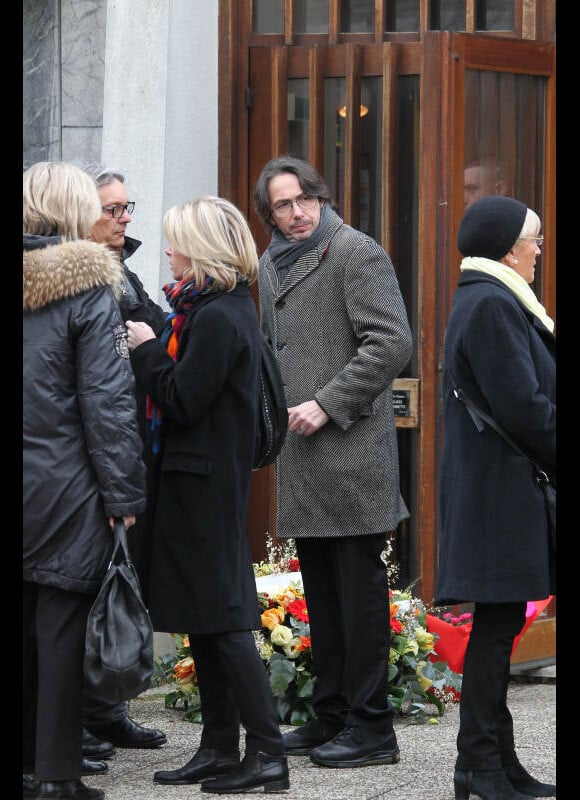 Florian Gazan lors des obsèques de son père, Jean-Pierre Spiero, en l'église protestante de Saint-Maur-des-Fossés, vendredi 17 février 2012