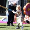 Gwen Stefani : son petit Zuma joue les guerriers un parc de Santa Monica le 18 février 2012