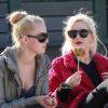 Gwen Stefani s'occupe de ses adorables bouts d'chou Kingston et Zuma au parc de Santa Monica le 18 février 2012