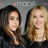 Madonna et sa fille Lourdes en septembre 2010 à New York lors du lancement de la collection Material Girl