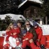 En vacances à Verbier (Suisse), le prince Philippe, la princesse Mathilde et leurs quatre enfants (Elisabeth, Gabriel, Emmanuel, Eléonore) ont pris la pose le 20 février 2012.