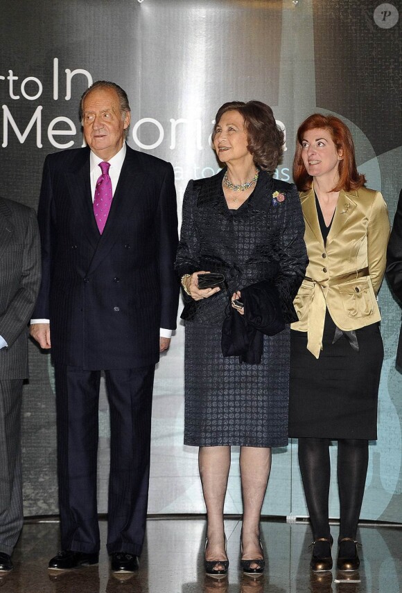 Le roi Juan Carlos Ier et la reine Sofia d'Espagne présidaient le 10e concert hommage aux victimes du terrorisme, à Madrid, le 29 février 2012.